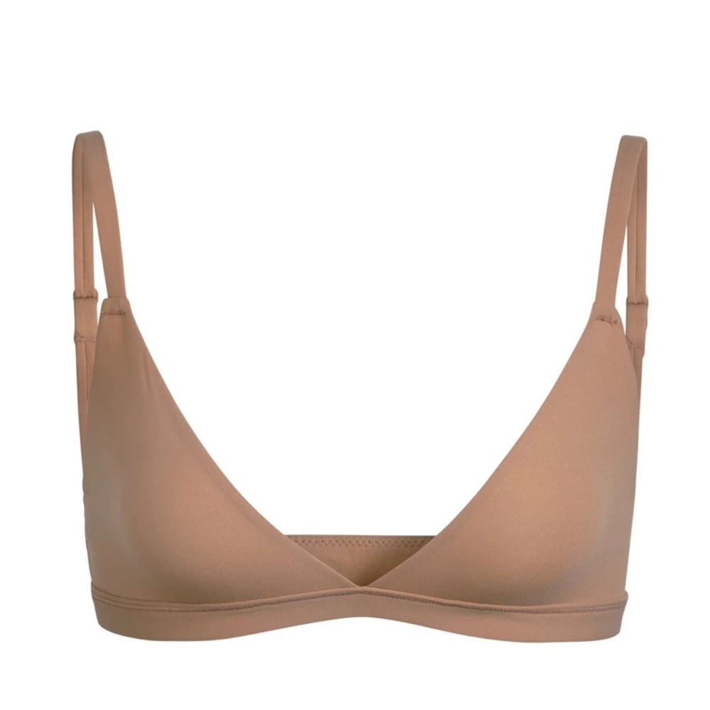 SKIMS fits everybody triangle bralette